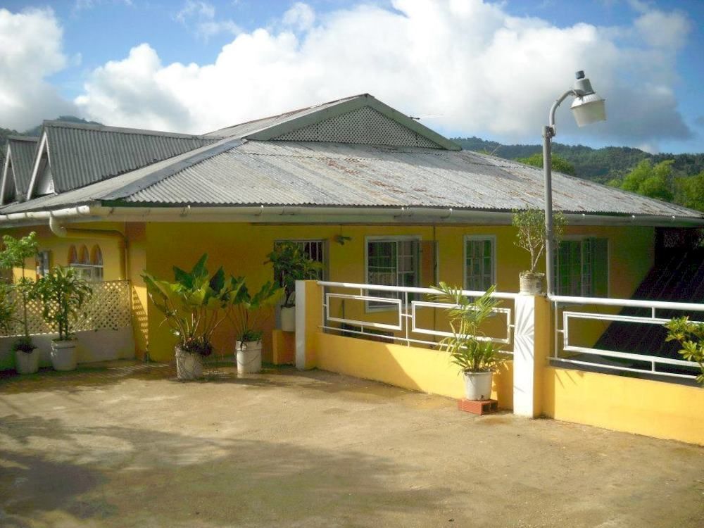 Bed and Breakfast La Mamre La Finette Exterior foto